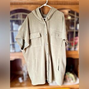 Zyia Active Sage Green Hooded Vest, XXL